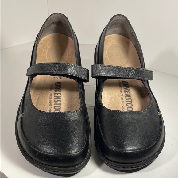 Birkenstock Black Leather Flats - Picture 3 of 16